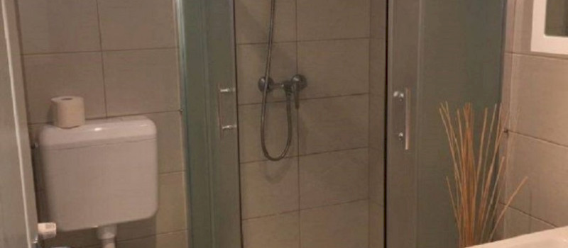 21013677
