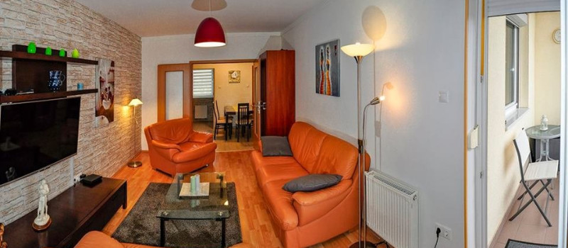 32732012_398433907298855_2593581968092299264_n