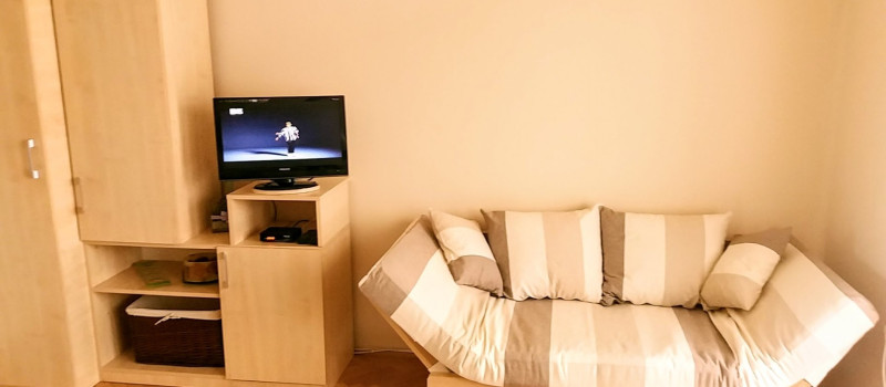 72bc283da8e9cba4cfaae07d733f713d