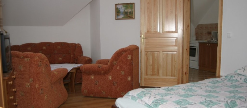 843525678647255815b35678a4d79b98