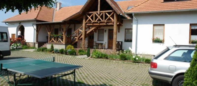 B6306DE2B2527A3E6133182E186DFE4C