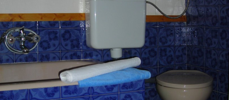 Badezimmer mit Badewanne