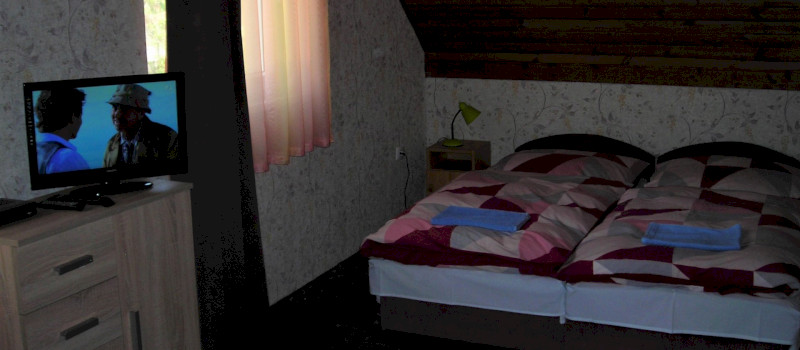 Doppelzimmer / szoba / double room / dvoulůžkové pokoj 