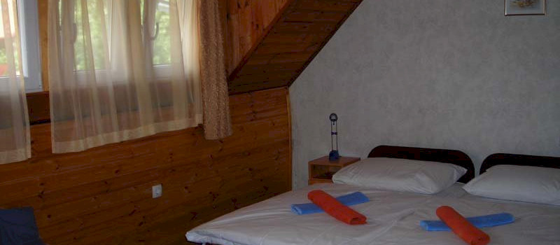Doppelzimmer / szoba / double room / dvoulůžkové pokoj 