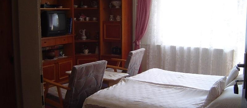 E9C7479F818900BA3AD693D815BF64E2