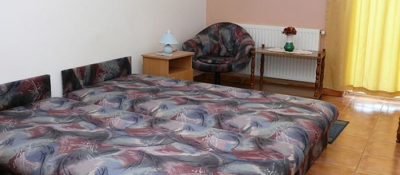 FB649ED576E1DE3055EC2E6FDECF43C9