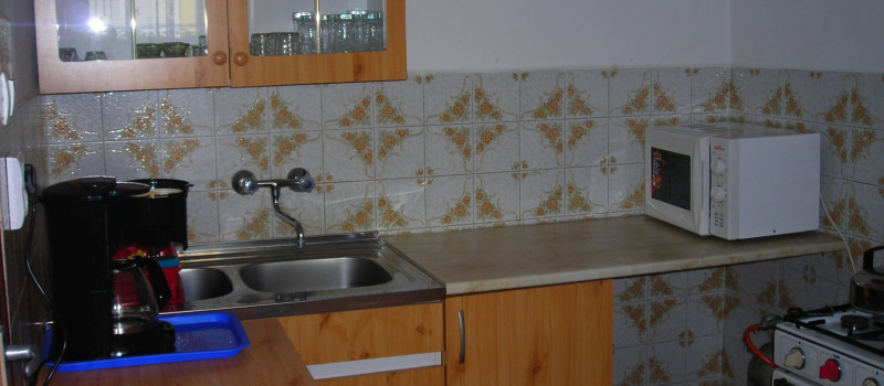 Küche / vybavená kuchyň / kitche at downstair