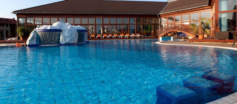outside pool
