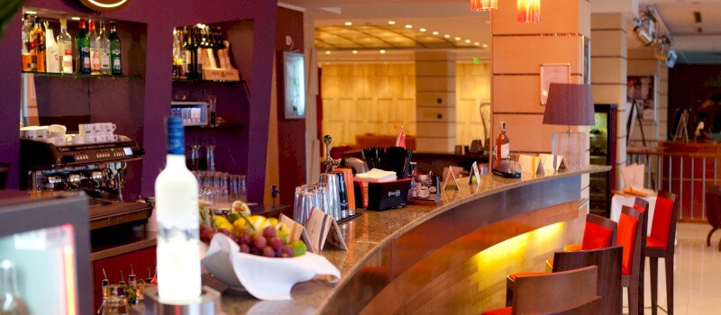 piano bar