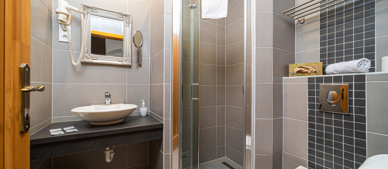 rigotanya_room_03_05