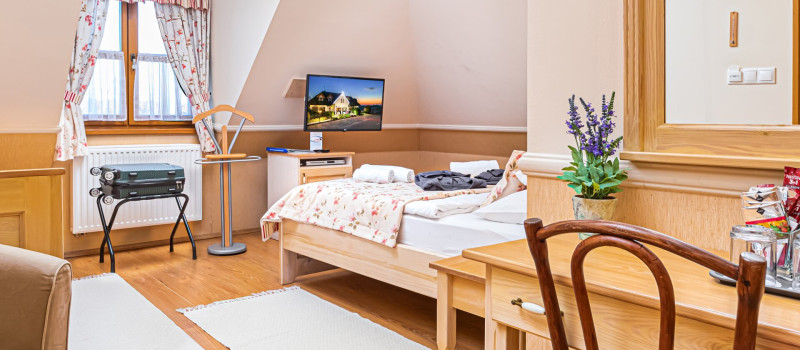 rigotanya_room_14_02