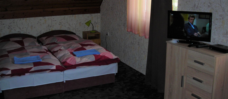 Schlafzimmer / double room / dvoulůžkové pokoj