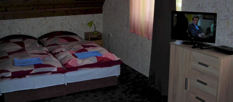 Schlafzimmer / double room / dvoulůžkové pokoj
