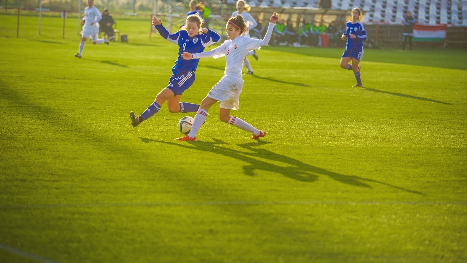 Sportzentrum - Sporthalle und Fußballfelder, Trainingslager 