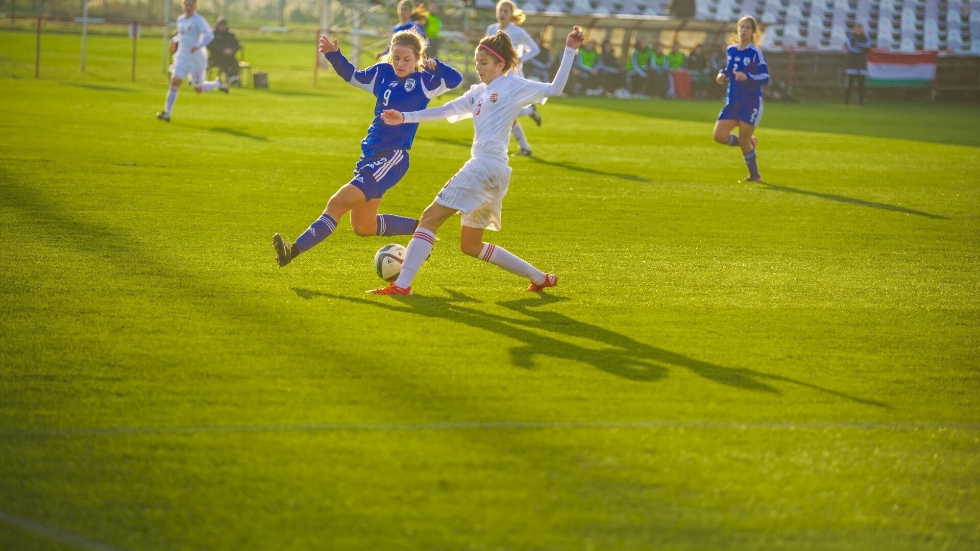 Sportzentrum - Sporthalle und Fußballfelder, Trainingslager 