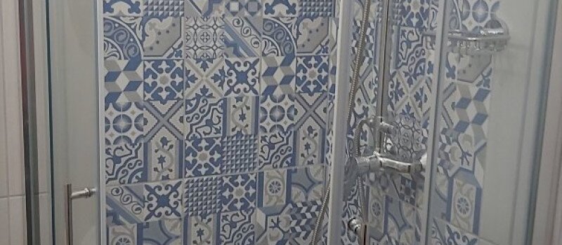 Zuhanyzó / Sprcha / Shower / Dusche 